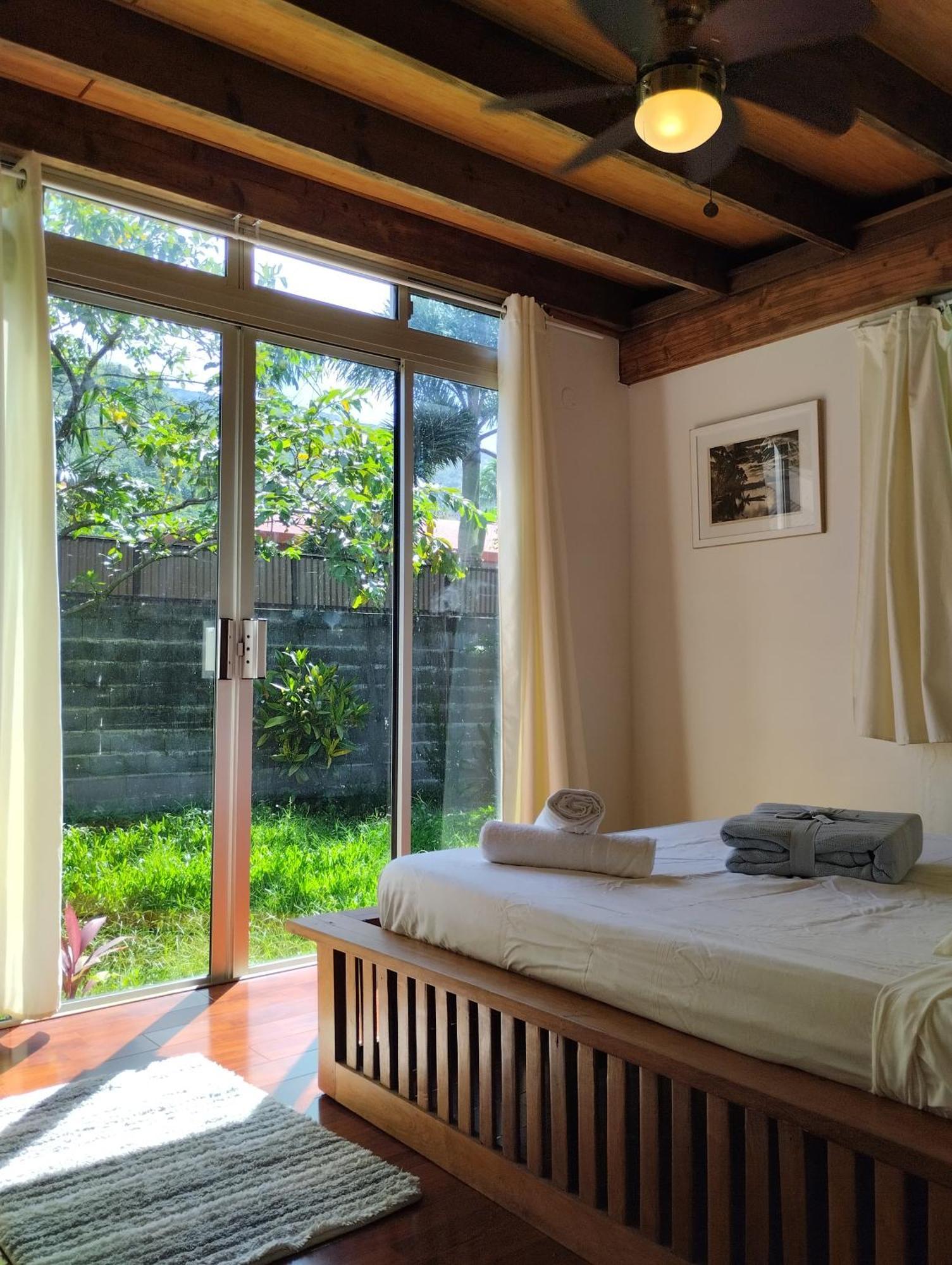Tema'E Beach House Temae 外观 照片
