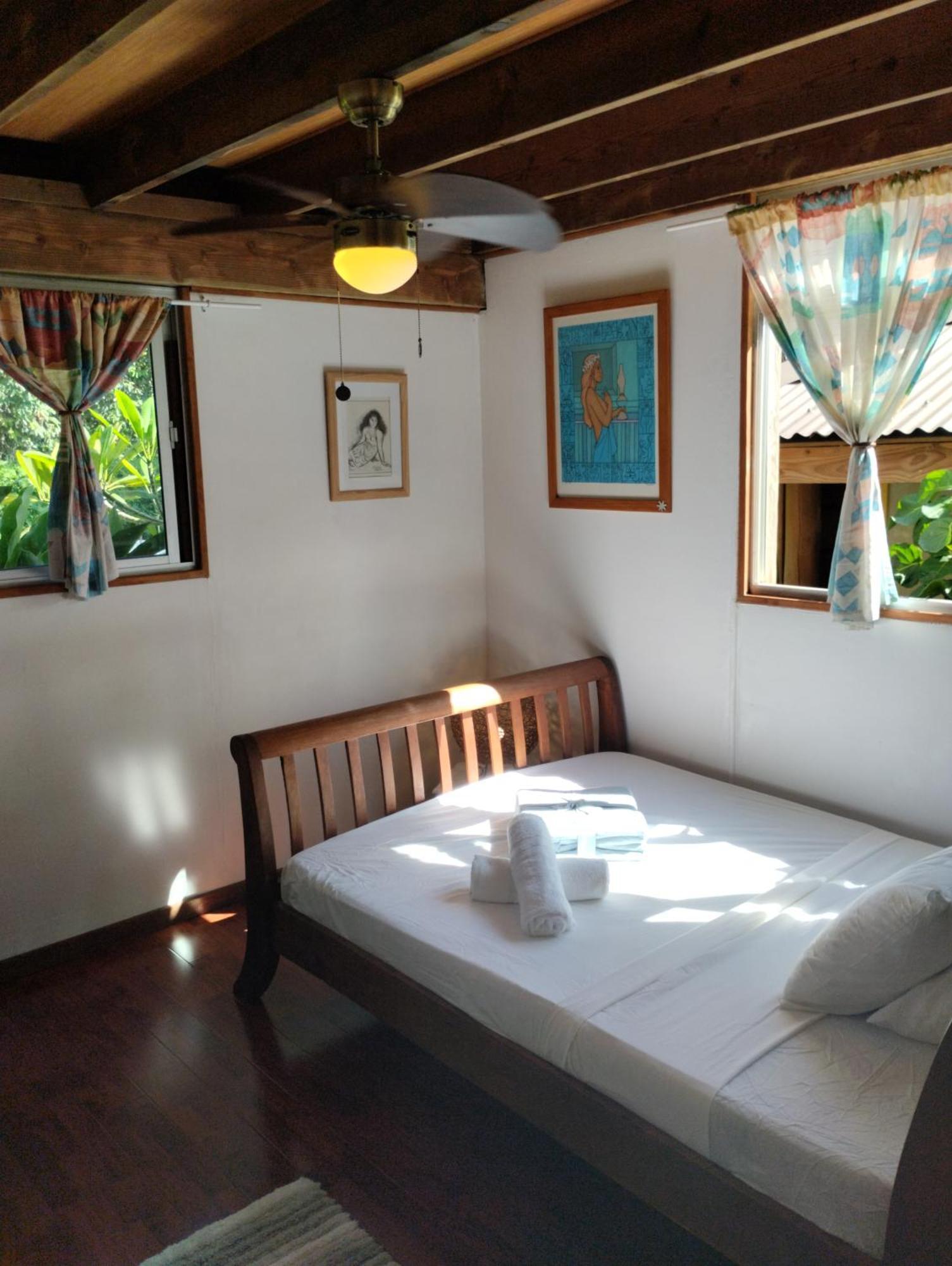 Tema'E Beach House Temae 外观 照片