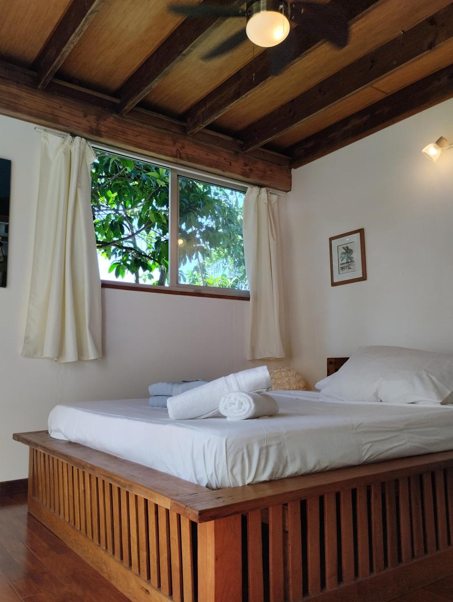Tema'E Beach House Temae 外观 照片