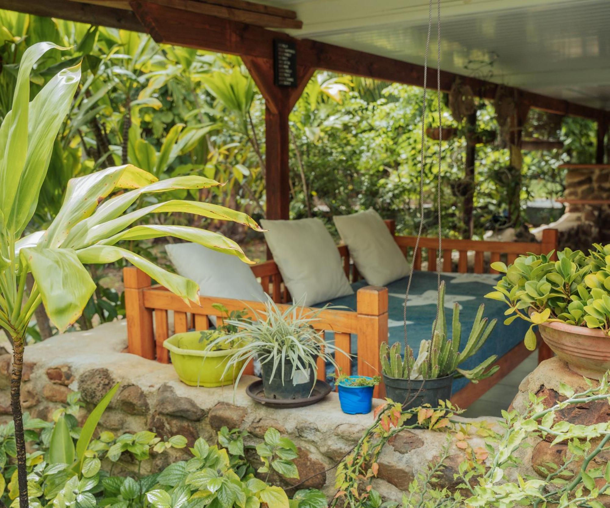 Tema'E Beach House Temae 外观 照片